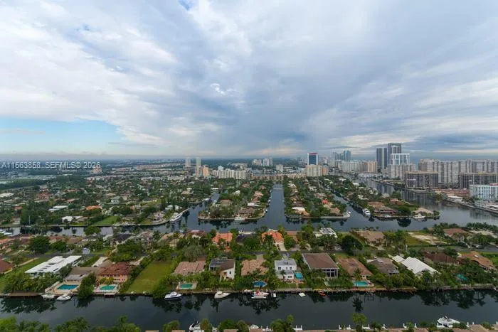 21205 Yacht Club Dr #PH09 Aventura, FL 33180