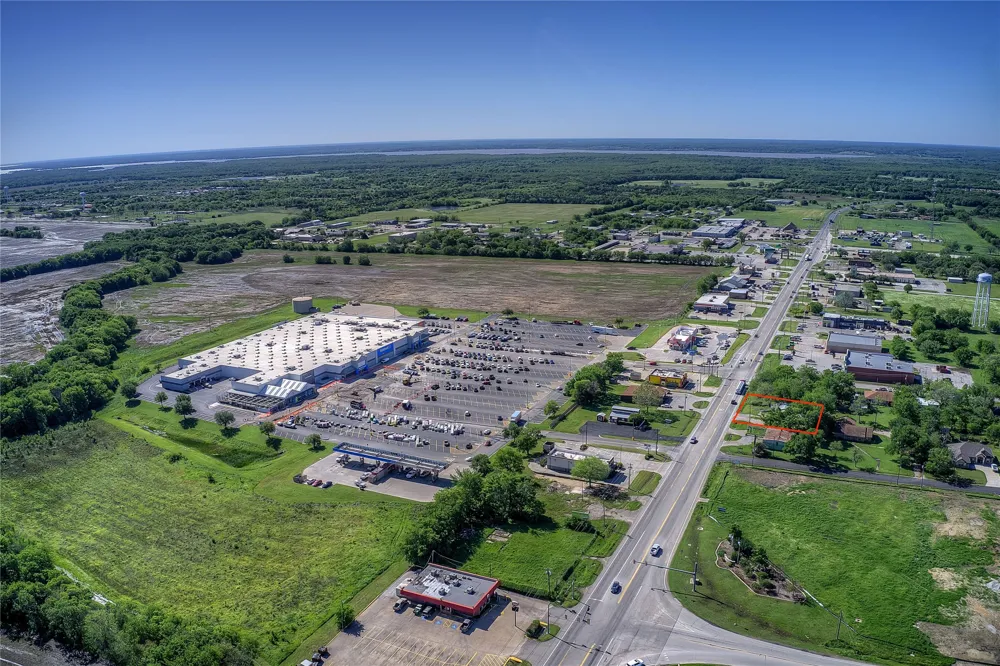 8782 State Highway 34 S Quinlan, TX 75474
