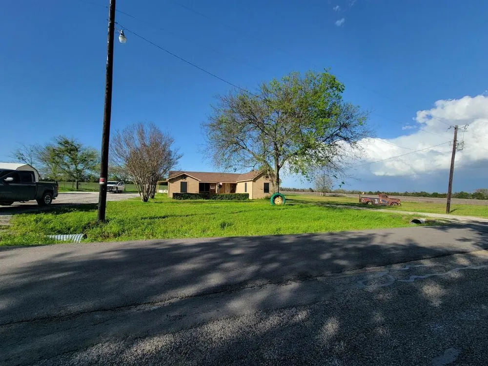 5215 County Road 413 Melissa, TX 75454