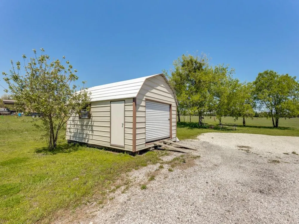 5215 County Road 413 Melissa, TX 75454