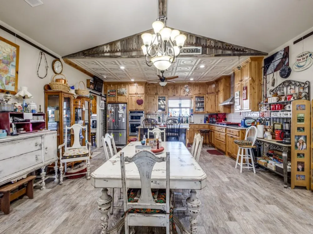 5053 County Road 413 Melissa, TX 75454