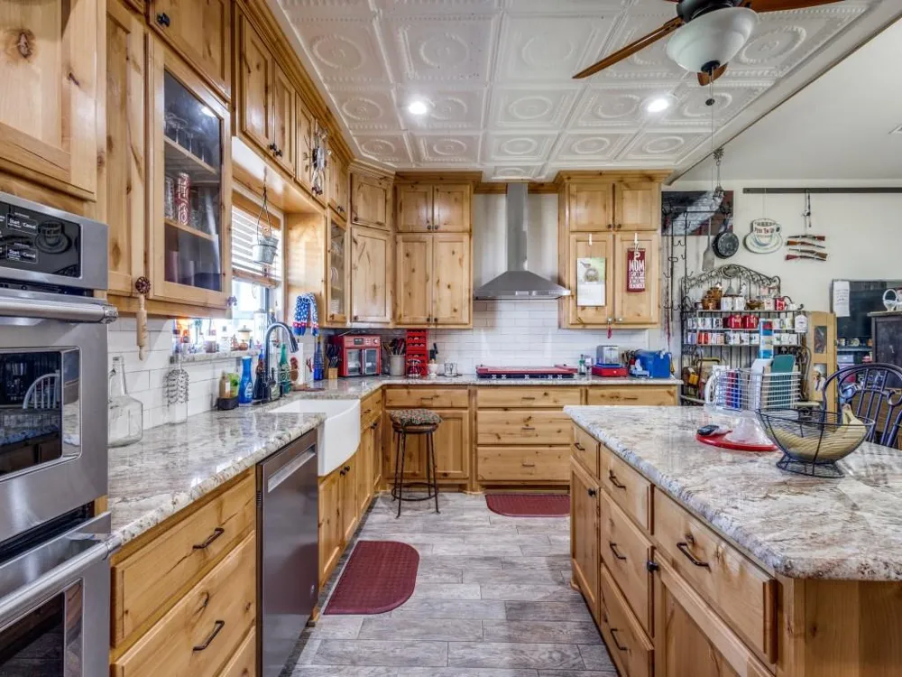 5053 County Road 413 Melissa, TX 75454