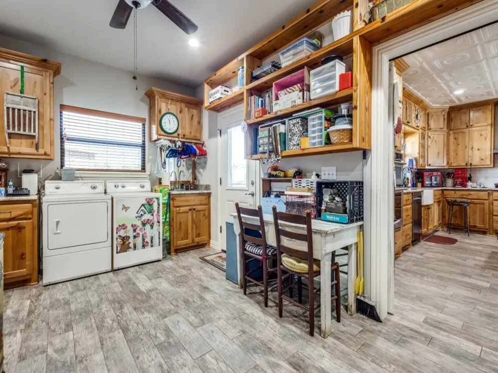 5053 County Road 413 Melissa, TX 75454
