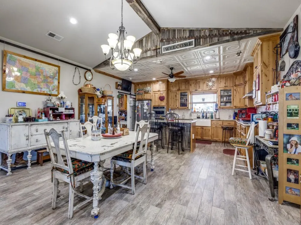 5053 County Road 413 Melissa, TX 75454