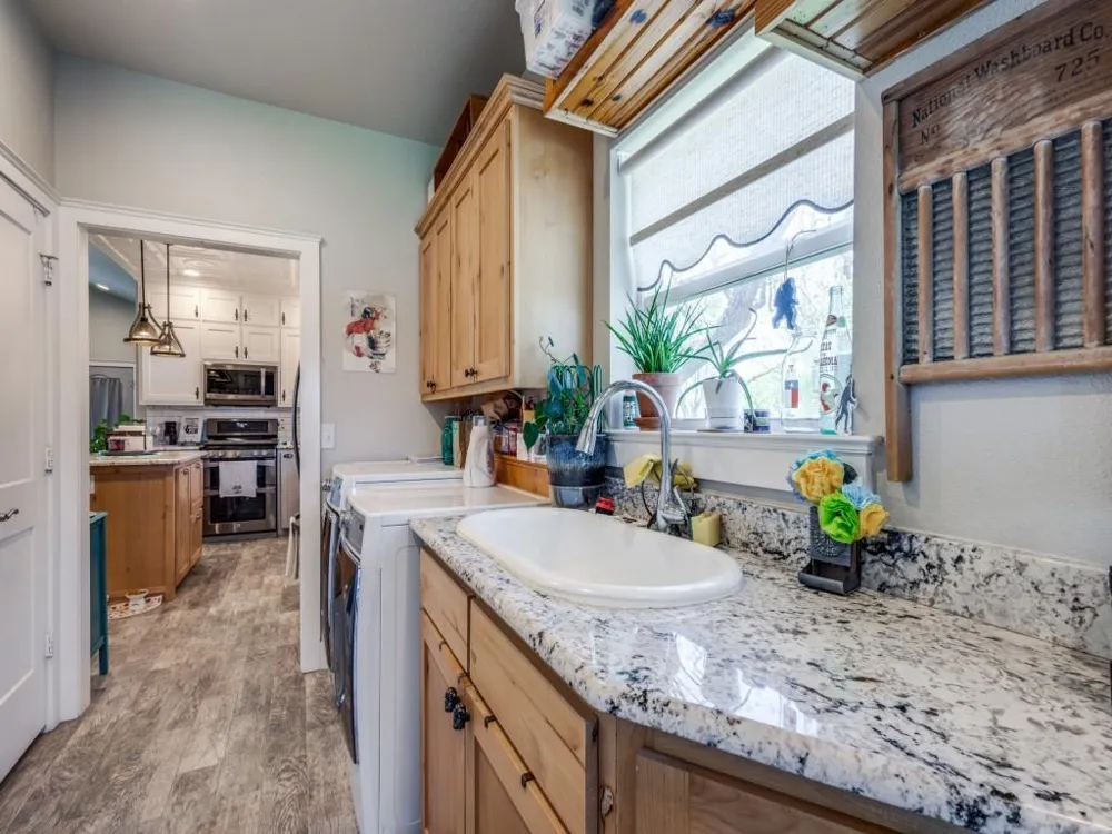 4953 County Road 413 Melissa, TX 75454