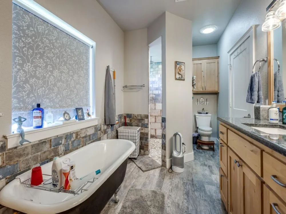 4953 County Road 413 Melissa, TX 75454