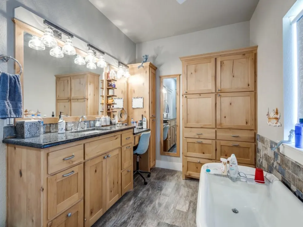 4953 County Road 413 Melissa, TX 75454