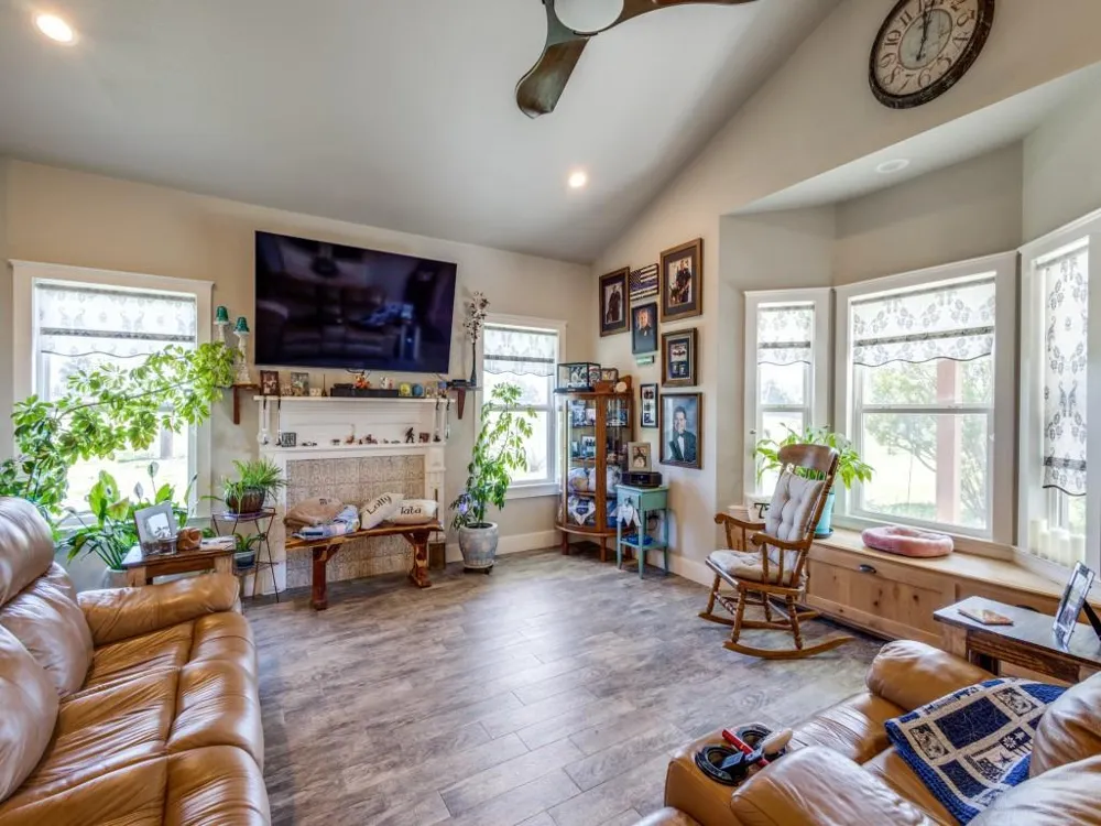 4953 County Road 413 Melissa, TX 75454
