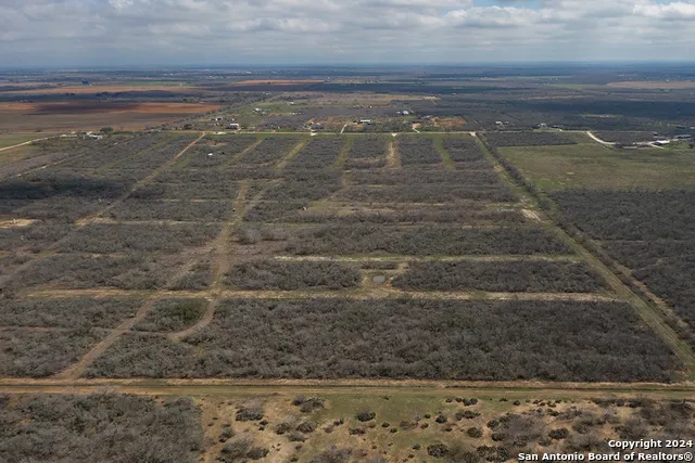 TRACT 9 FM 1332 Jourdanton, TX 78026