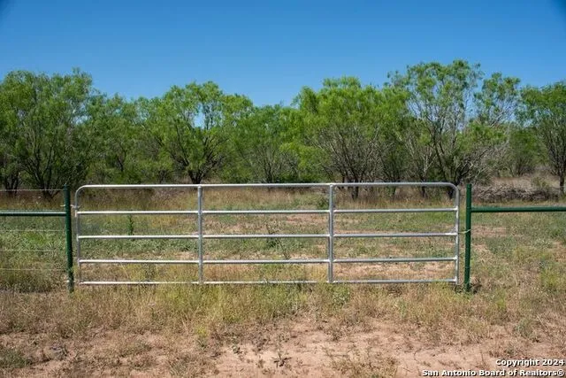 TRACT 9 FM 1332 Jourdanton, TX 78026