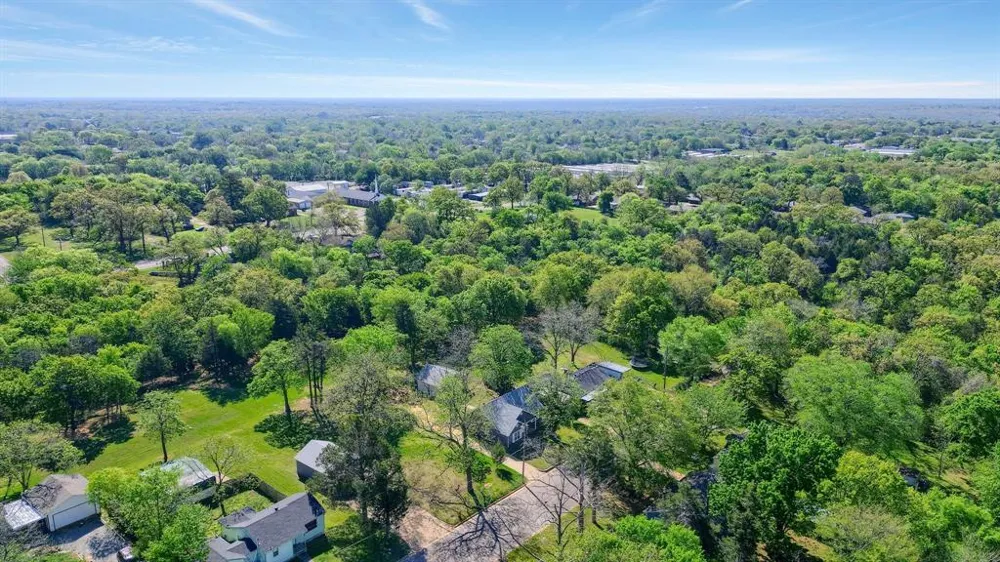 1830 Clark Drive Denison, TX 75020
