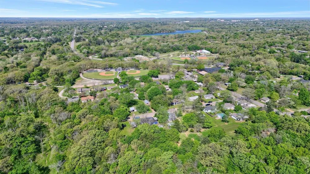 1830 Clark Drive Denison, TX 75020