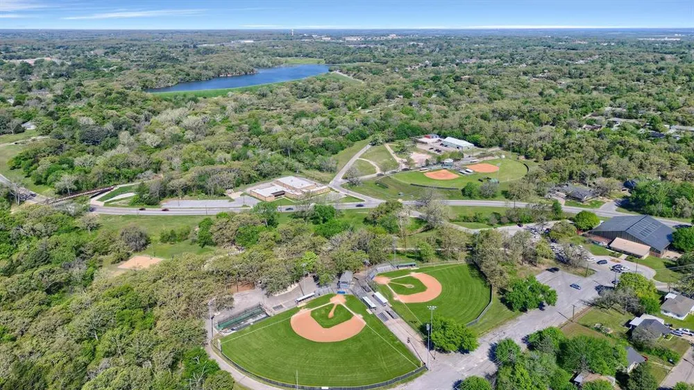 1830 Clark Drive Denison, TX 75020