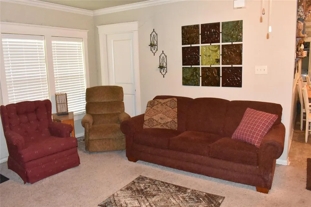 3094 Fm 428 W Aubrey, TX 76227