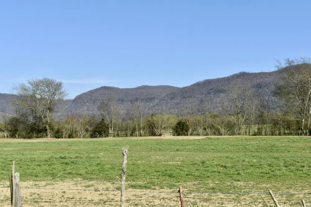20092 Old State Hwy 28 Pikeville, TN 37367