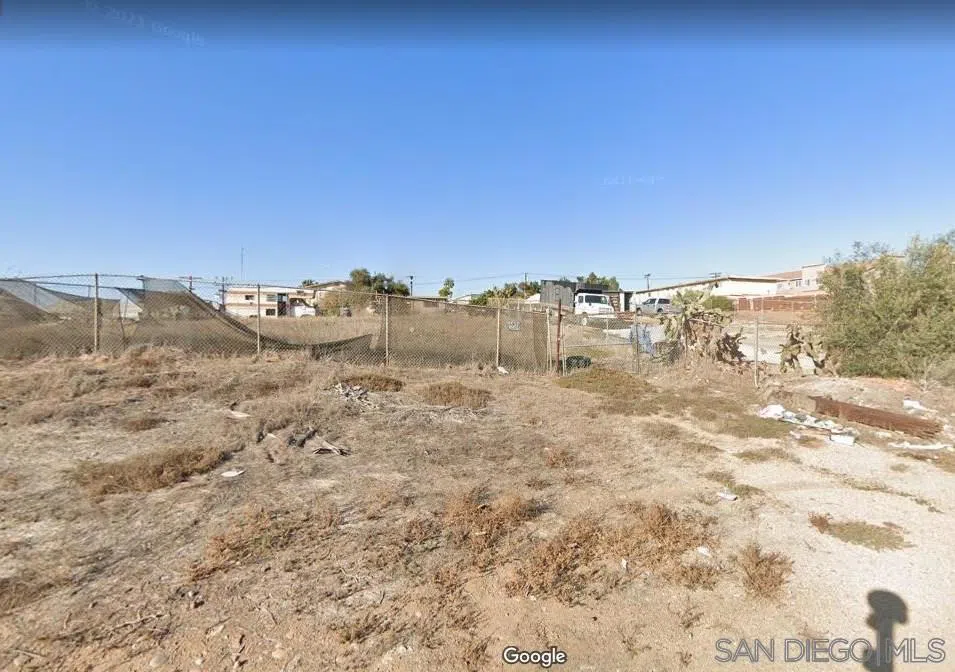 17th St 218 National City, CA 91950