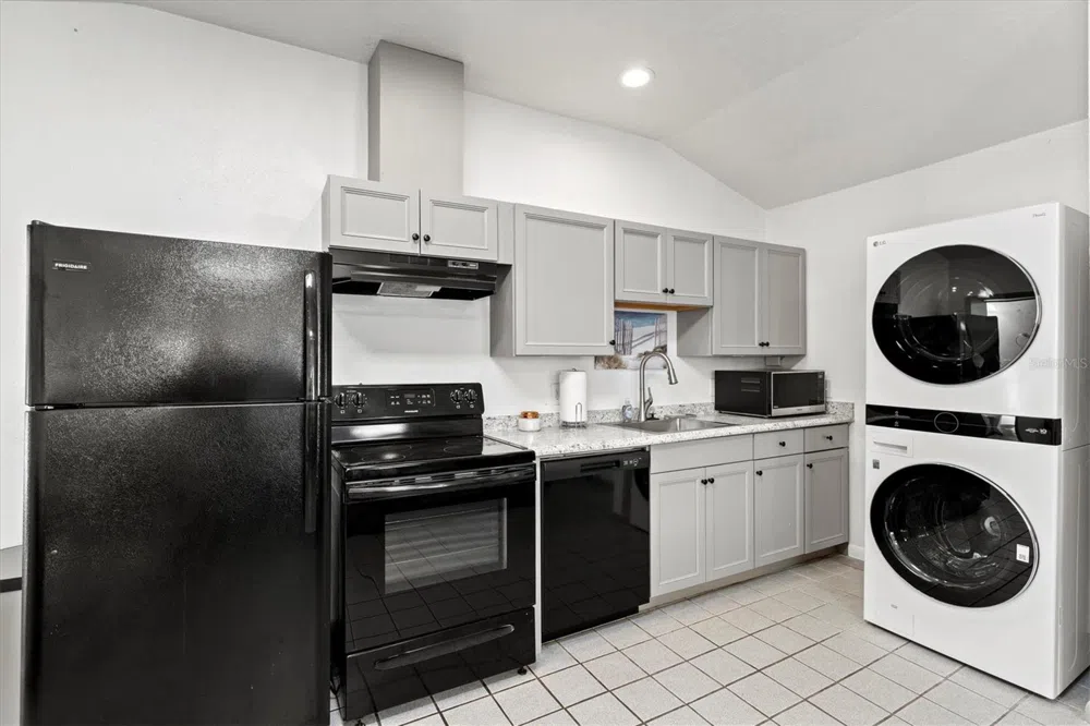 Address Not Shown Sarasota, FL 34237
