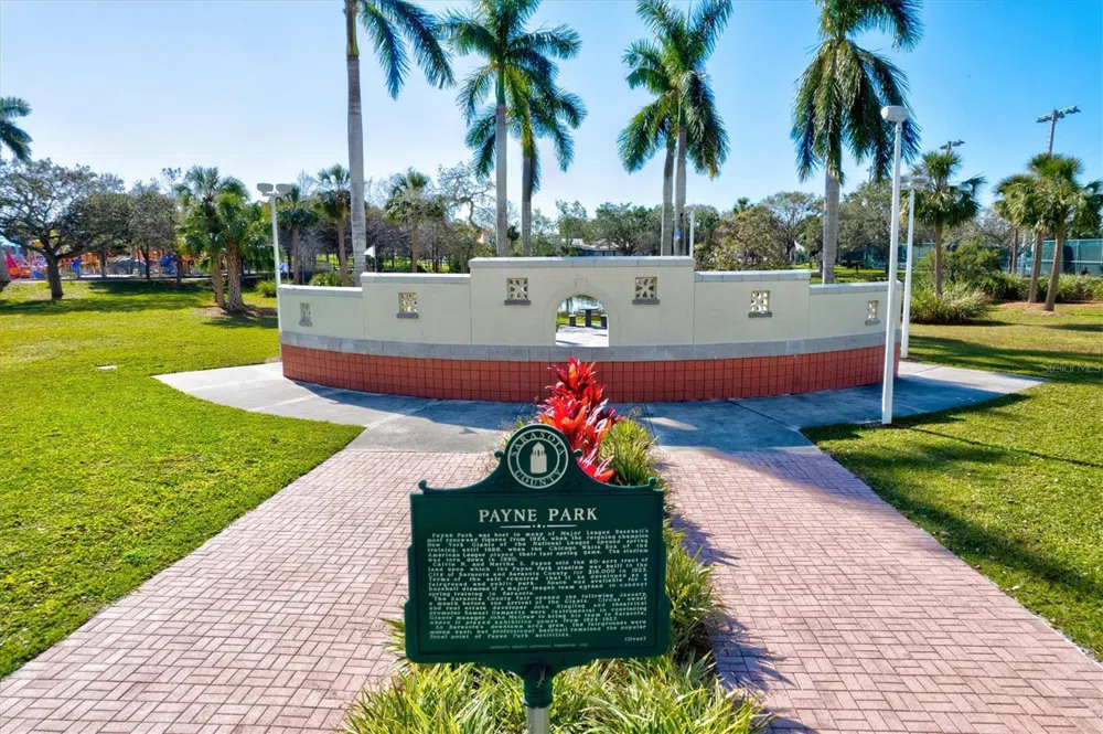 Address Not Shown Sarasota, FL 34237
