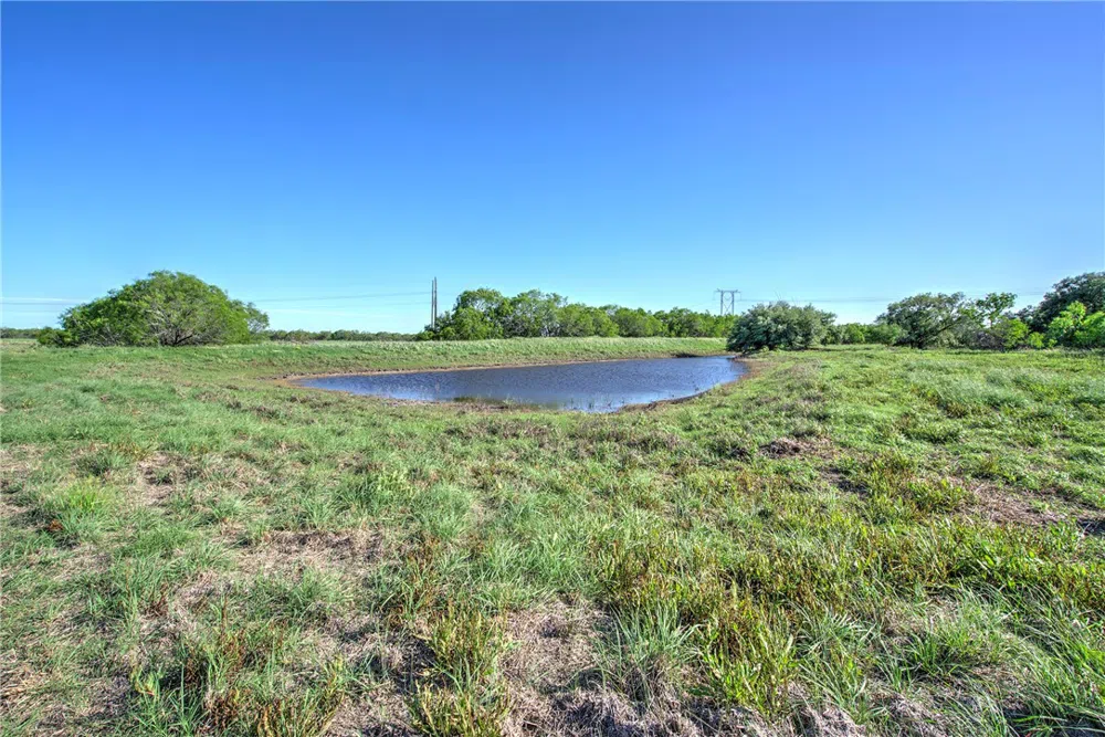 11546 County Road 647 Mathis, TX 78368