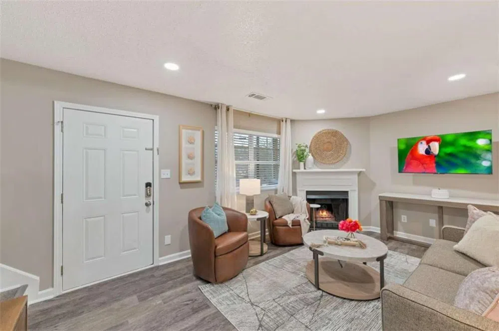 124 Bentley Parkway Woodstock, GA 30188