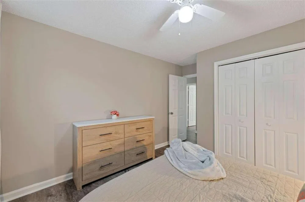 124 Bentley Parkway Woodstock, GA 30188