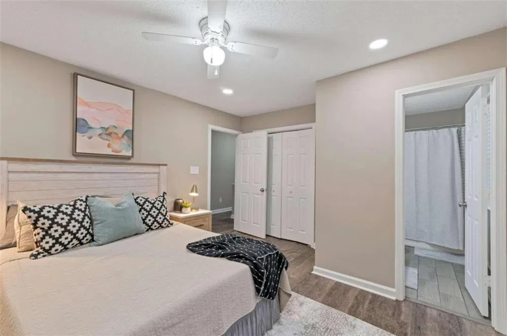 124 Bentley Parkway Woodstock, GA 30188