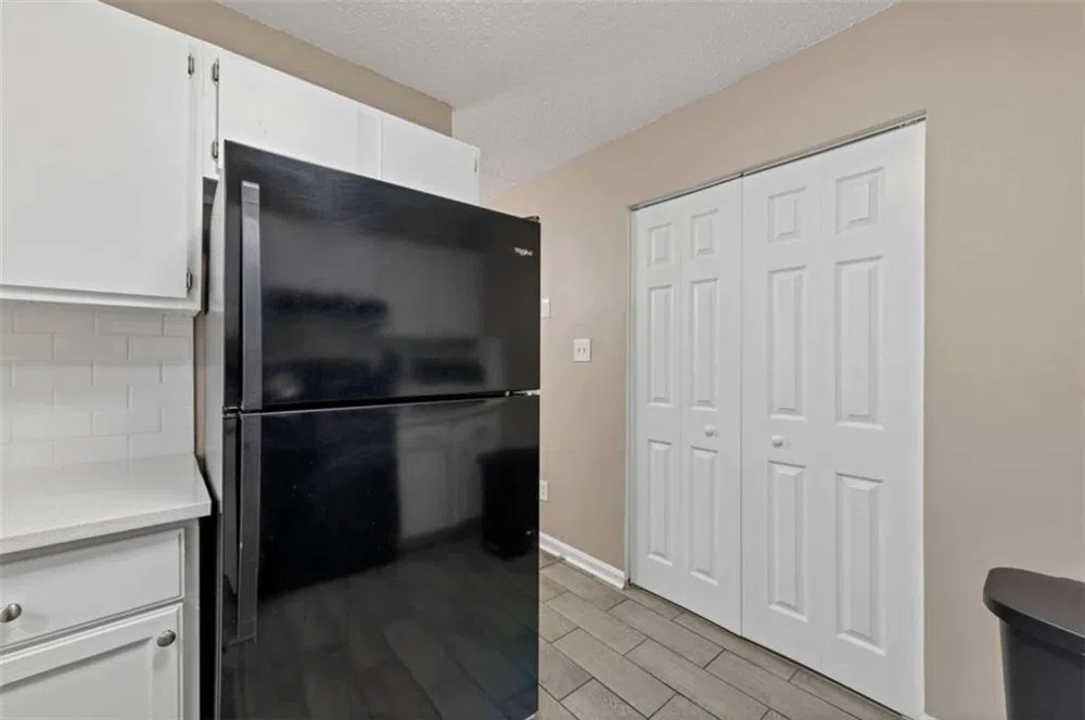 124 Bentley Parkway Woodstock, GA 30188