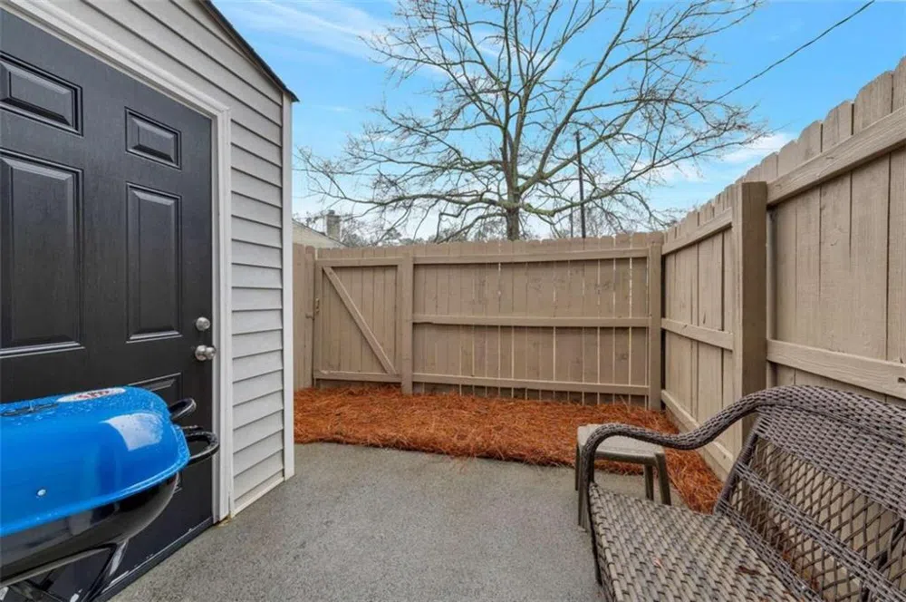 122 Bentley Parkway Woodstock, GA 30188