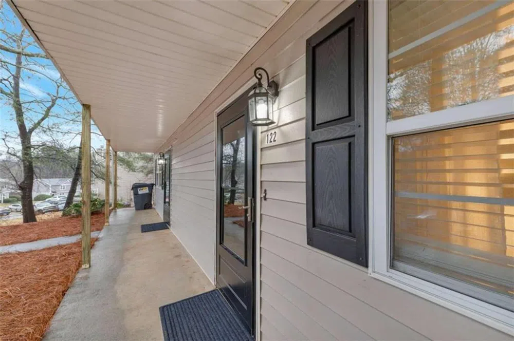 122 Bentley Parkway Woodstock, GA 30188