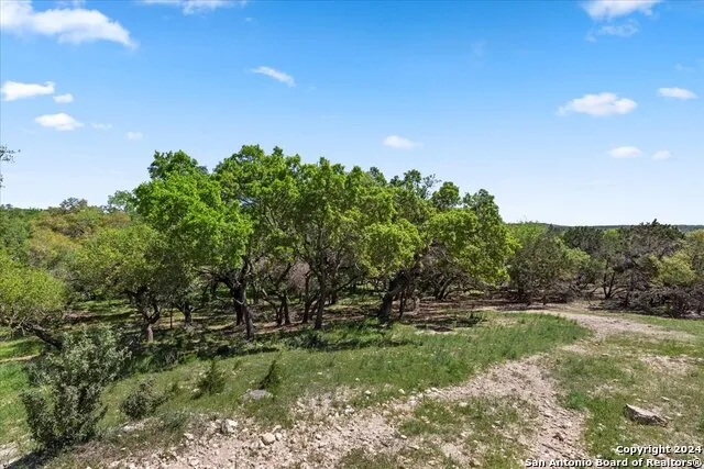 729 Rabbit Road Wimberley, TX 78676