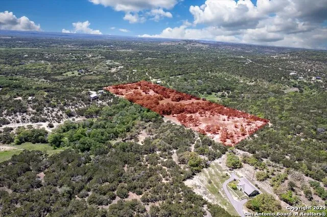729 Rabbit Road Wimberley, TX 78676