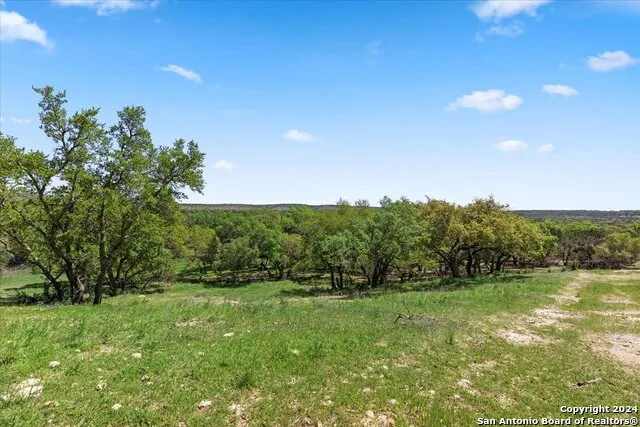 729 Rabbit Road Wimberley, TX 78676
