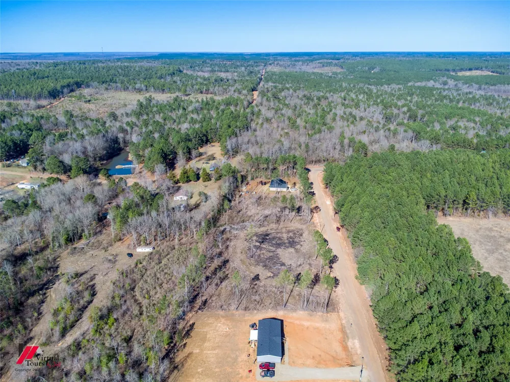 5 Lake Road Plain Dealing, LA 71064