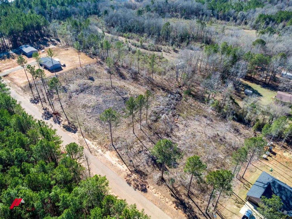 5 Lake Road Plain Dealing, LA 71064