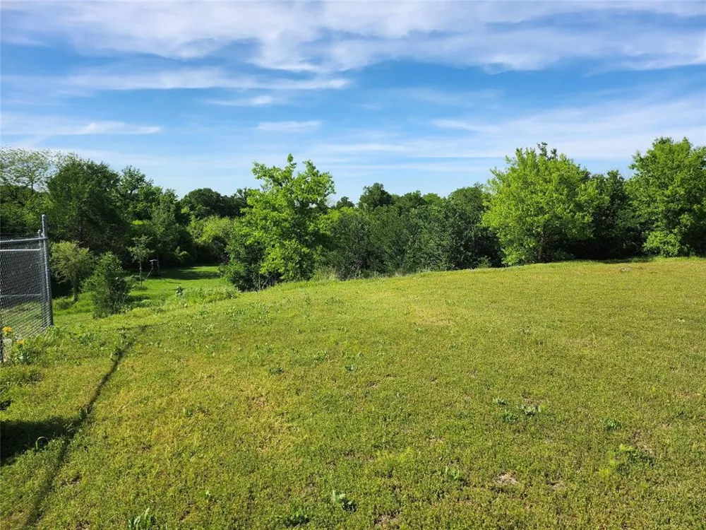 308 Coyote Trail Rhome, TX 76078