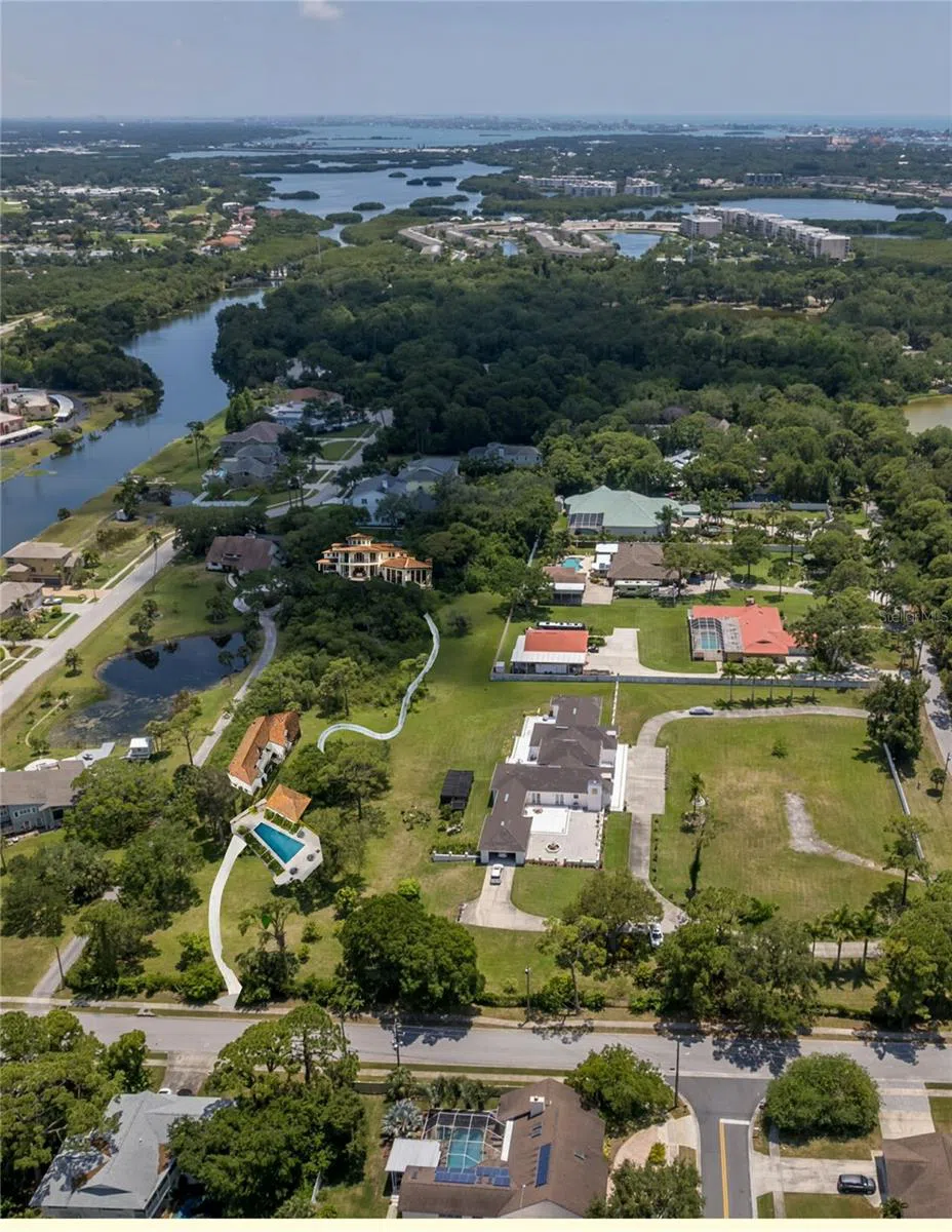 8181 98TH STREET Seminole, FL 33777