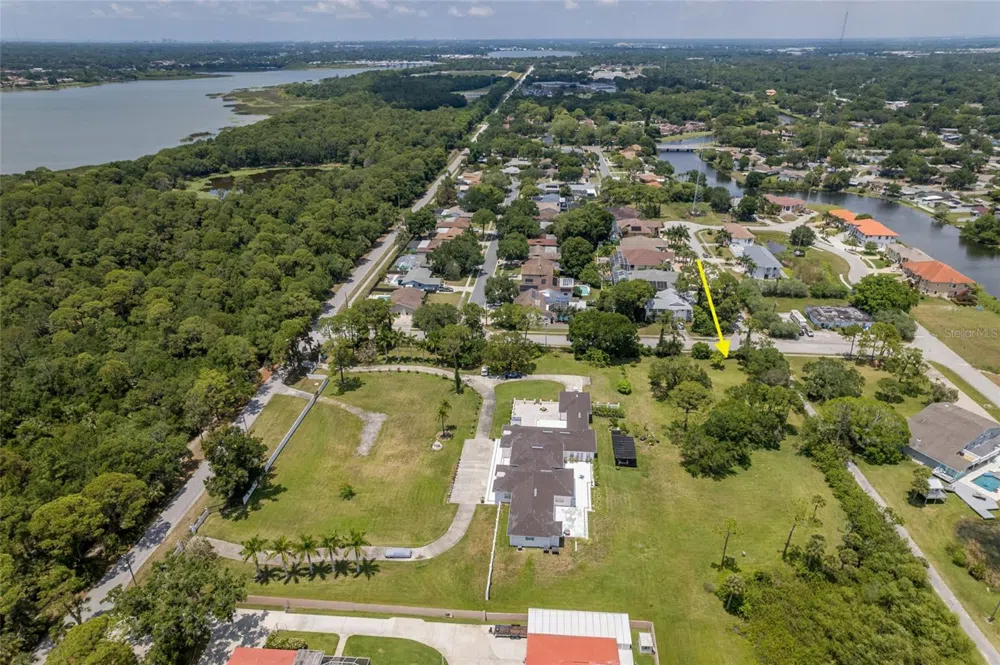 8181 98TH STREET Seminole, FL 33777