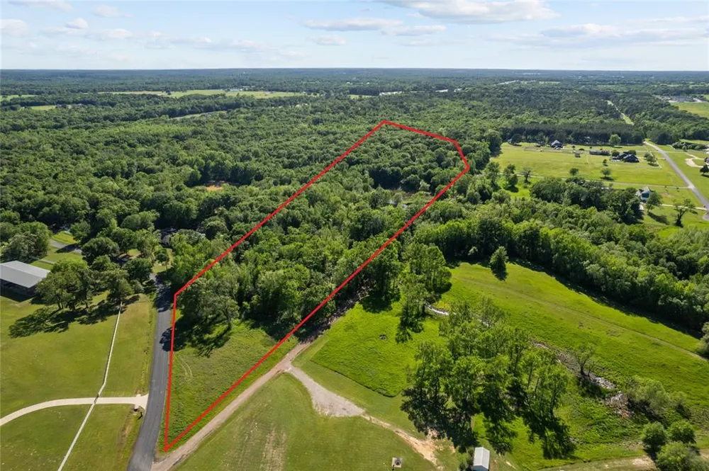 23710 Champion Drive Lindale, TX 75771