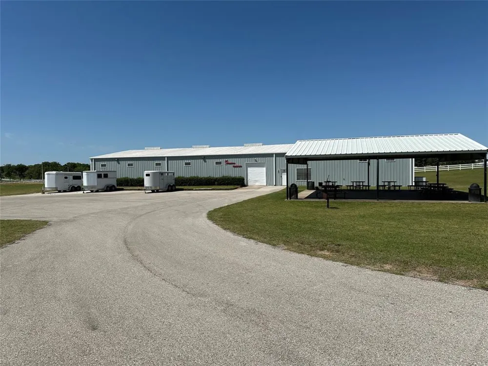 23710 Champion Drive Lindale, TX 75771