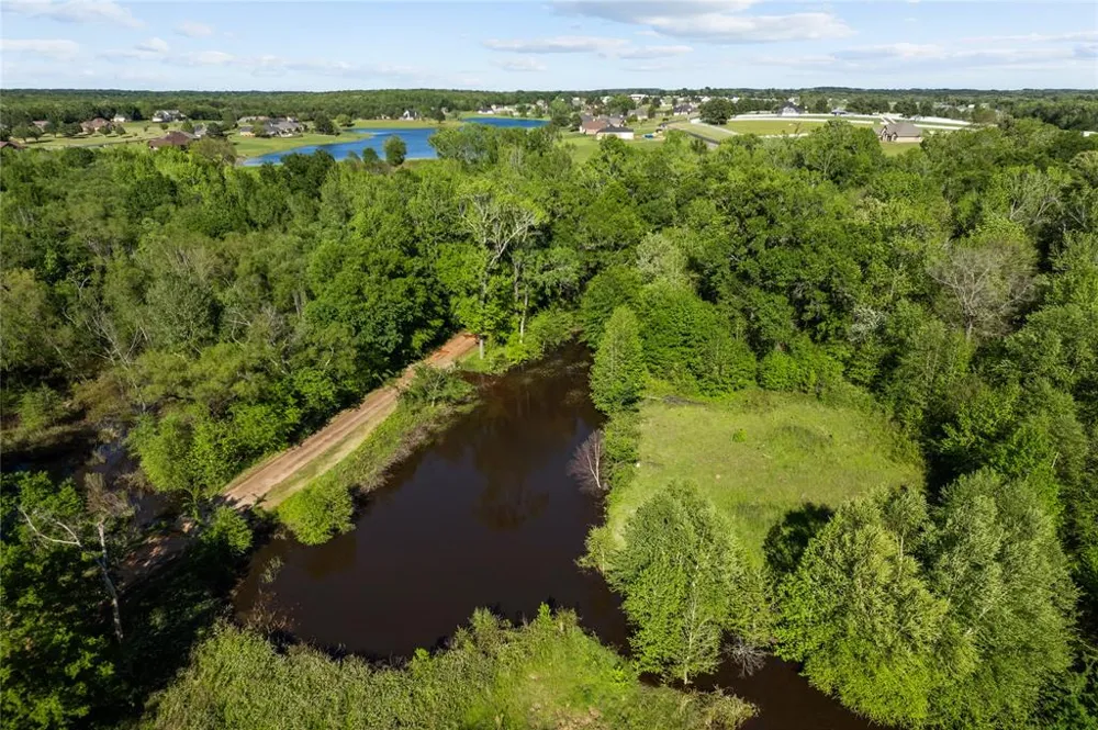 23710 Champion Drive Lindale, TX 75771