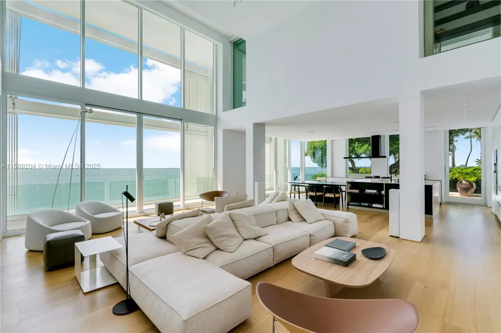 440 S Mashta Dr Key Biscayne, FL 33149