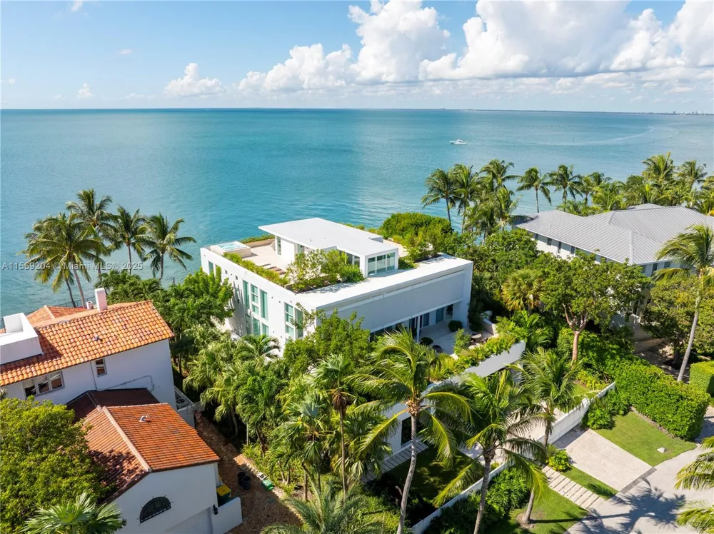 440 S Mashta Dr Key Biscayne, FL 33149