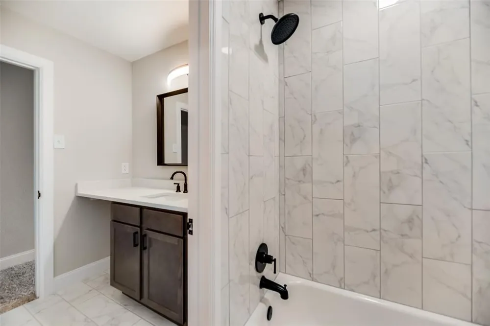 408 San Maria Drive Garland, TX 75043