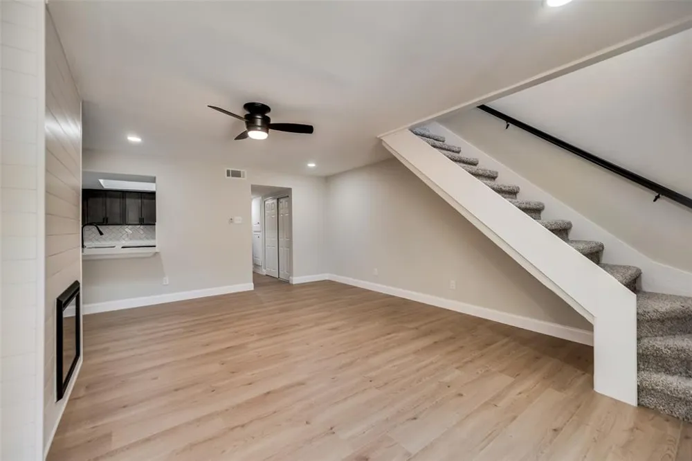 408 San Maria Drive Garland, TX 75043
