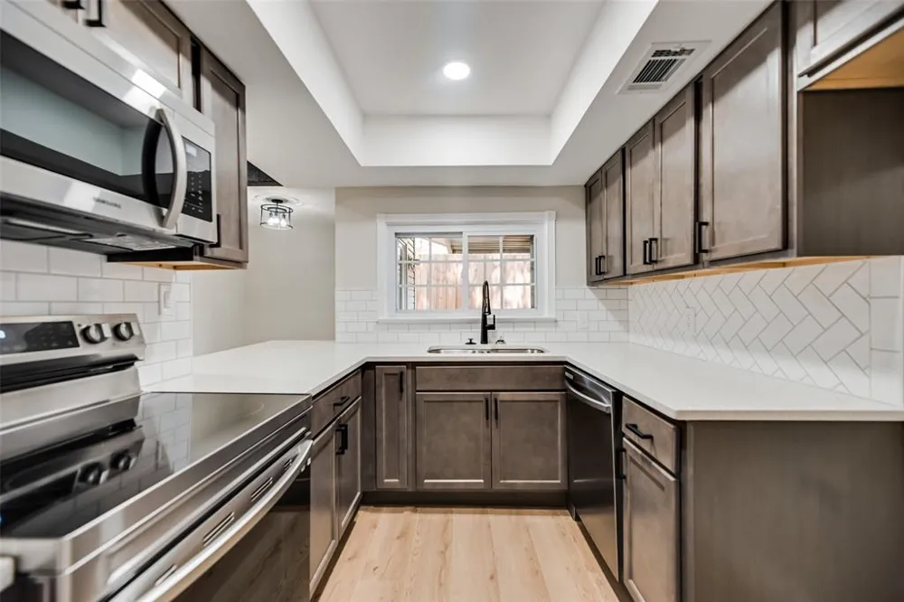 408 San Maria Drive Garland, TX 75043