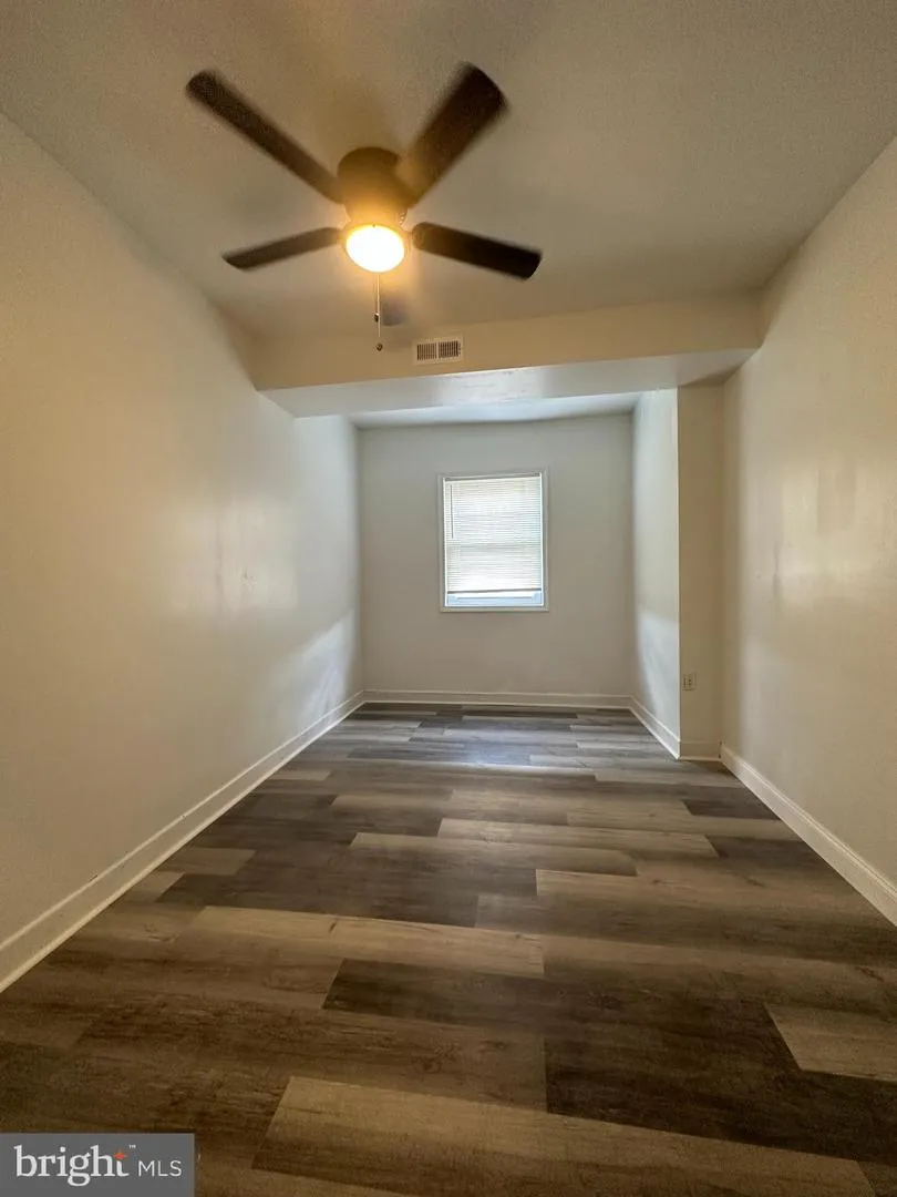 1825 S 19TH STREET Philadelphia, PA 19145
