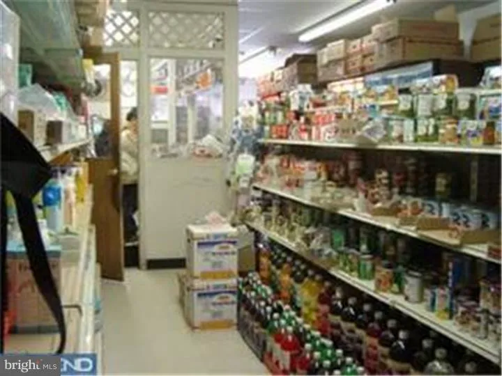 1825 S 19TH STREET Philadelphia, PA 19145