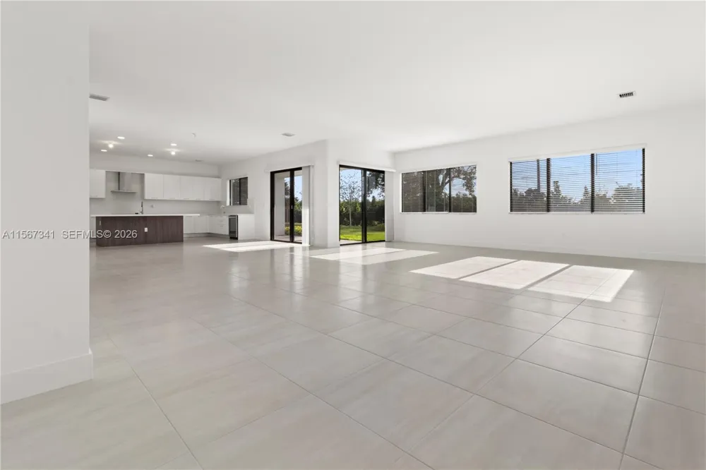 2391 SW 123rd Ter Davie, FL 33325