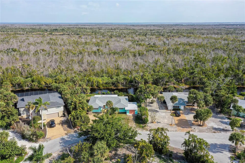1057 BLUE HERON DRIVE Sanibel, FL 33957