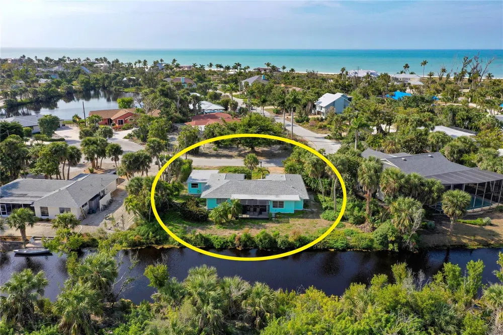1057 BLUE HERON DRIVE Sanibel, FL 33957